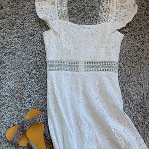 Ash&Violet size M Lacey White Dress